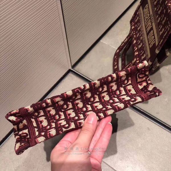Dior包 迪奧復古凹造型刺繡小號手袋 Dior Mini Book tote手提包  Dyd1101